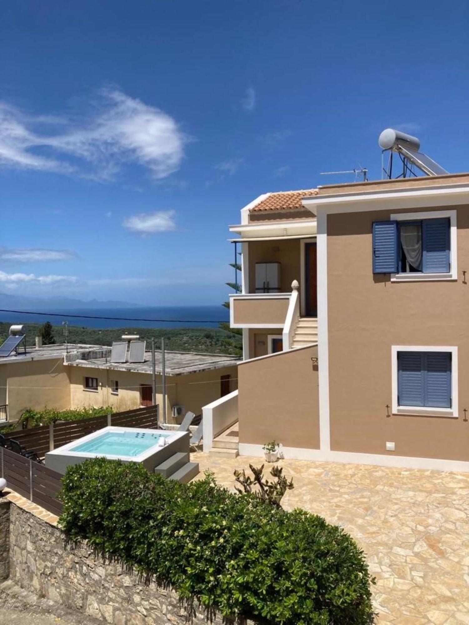 Villa Thea - Τhe View 1St Floor Ano Yerakarion Exterior photo